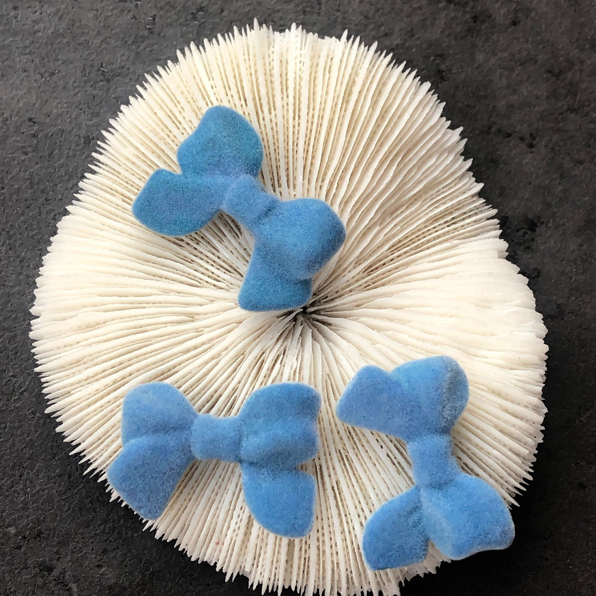 Wholesale 10PCS Flocking Bow Accessories Beads